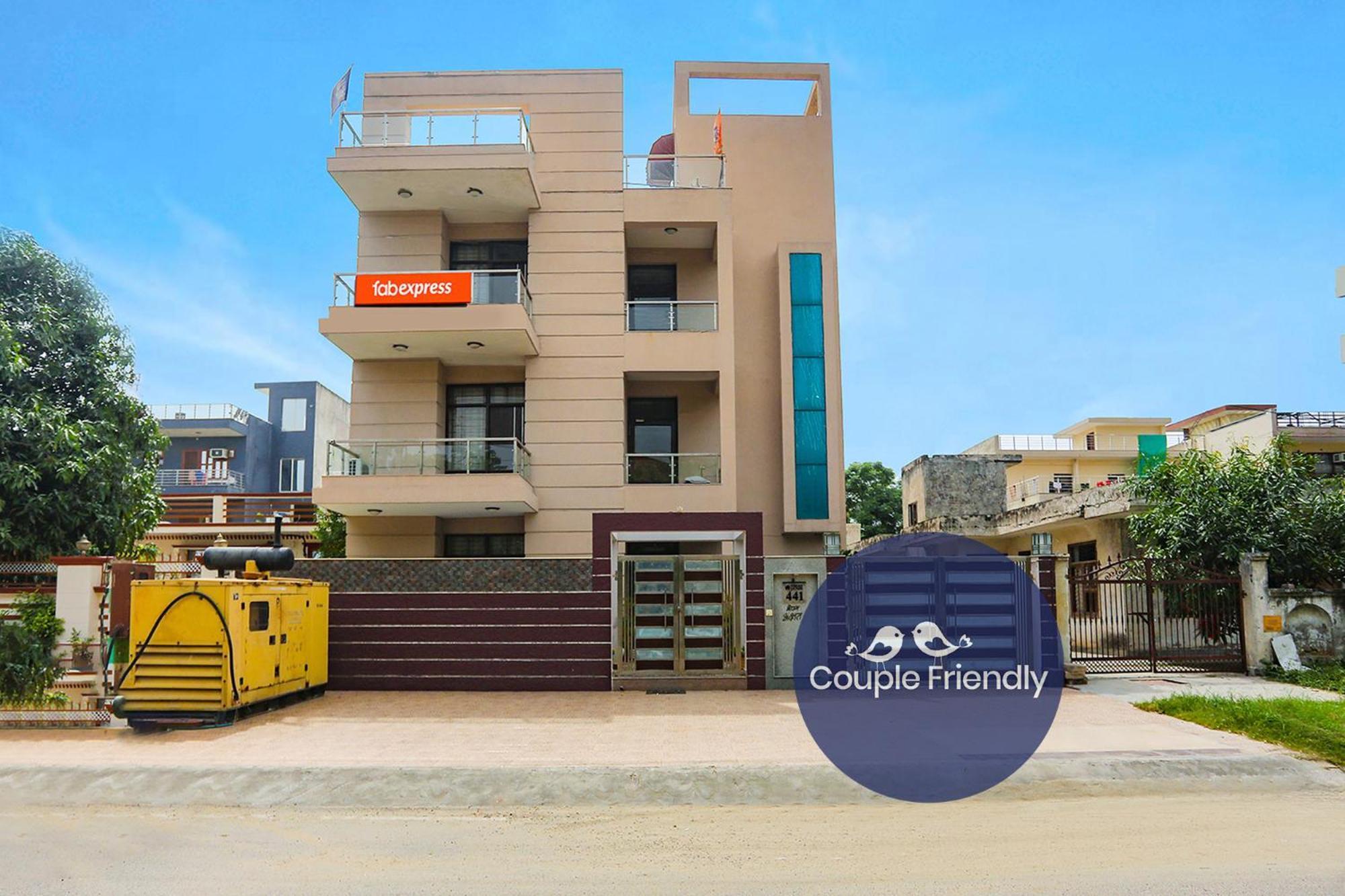 Fabexpress Next Home غورغاون المظهر الخارجي الصورة